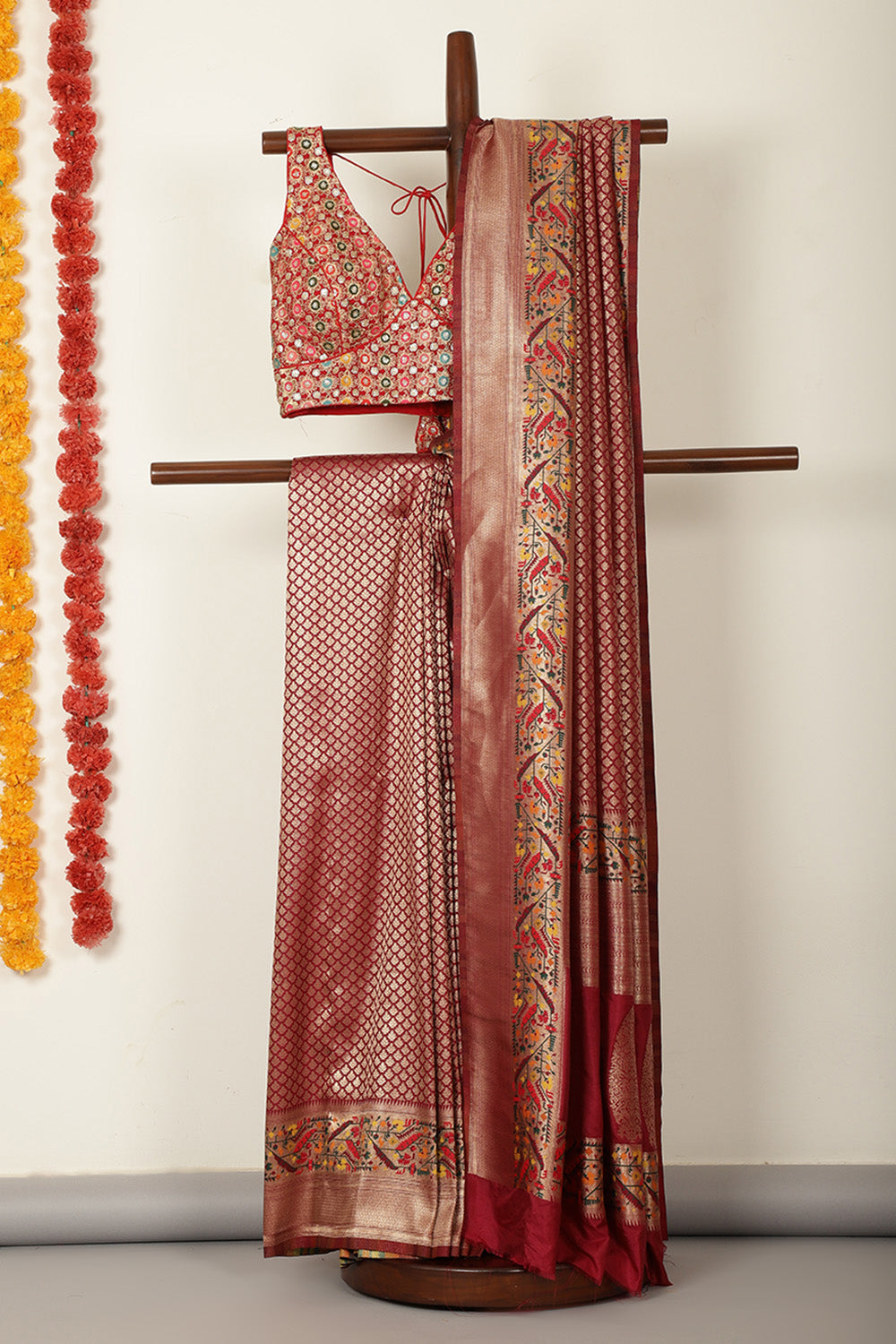 Dark Scarlet Soft Silk Zari and Resham woven Paithani Work Saree