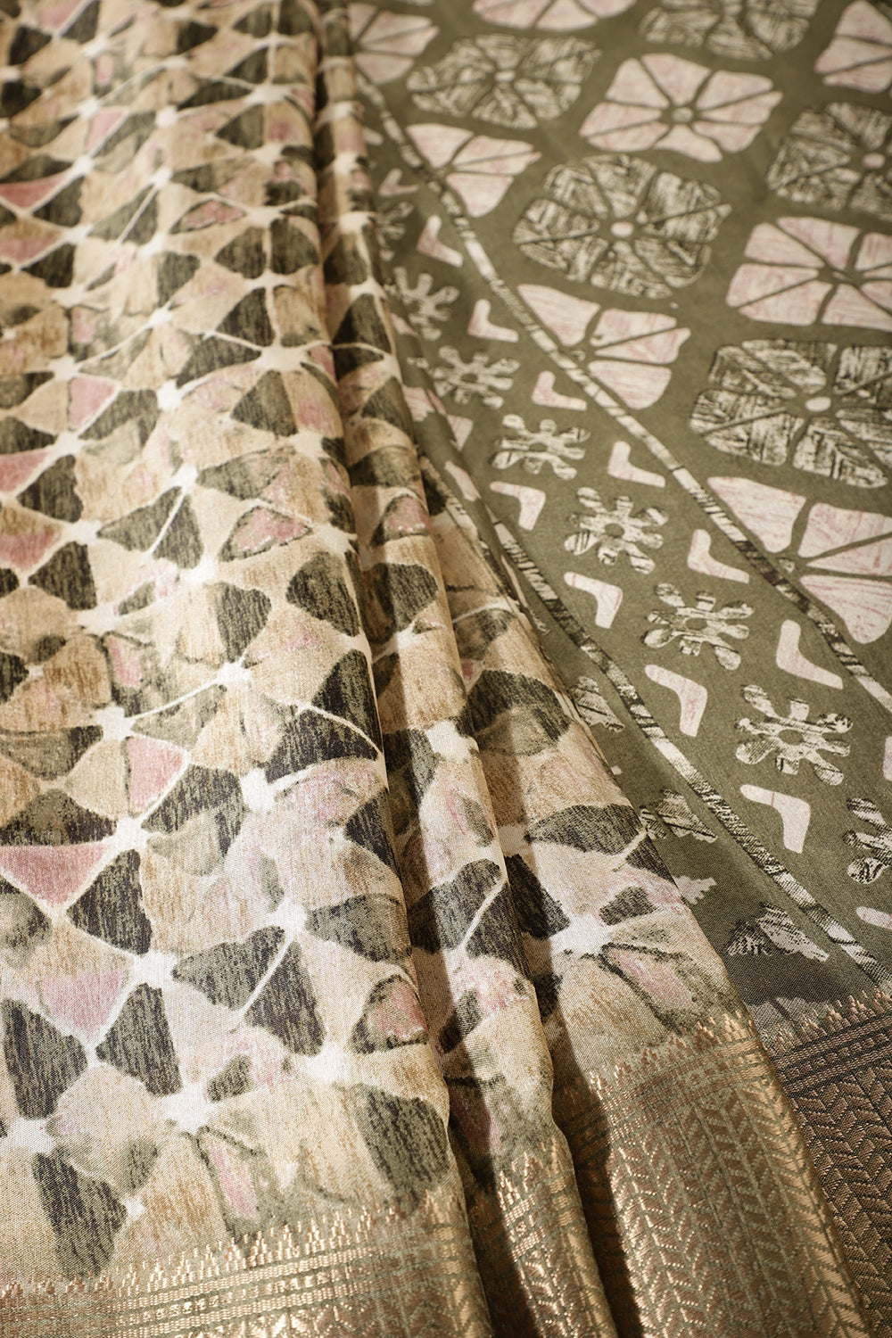 Sage Green Color Abstract Printed Cotton Silk Saree