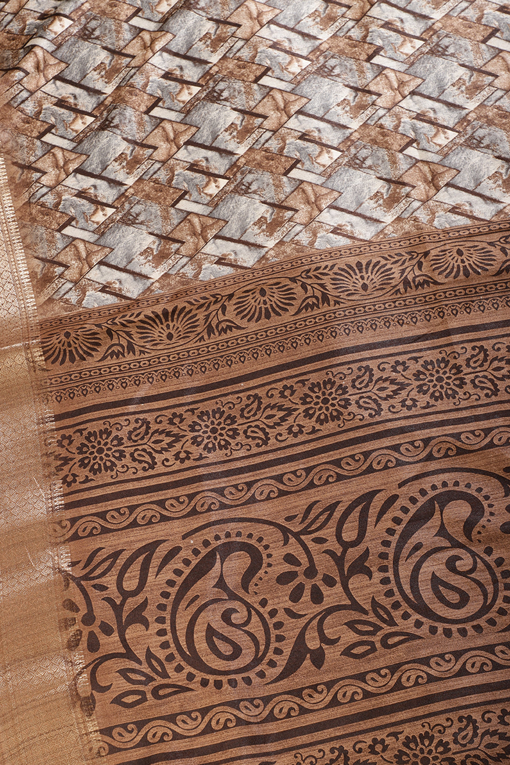 Brown Colour Cotton Silk Abstract Printed Saree