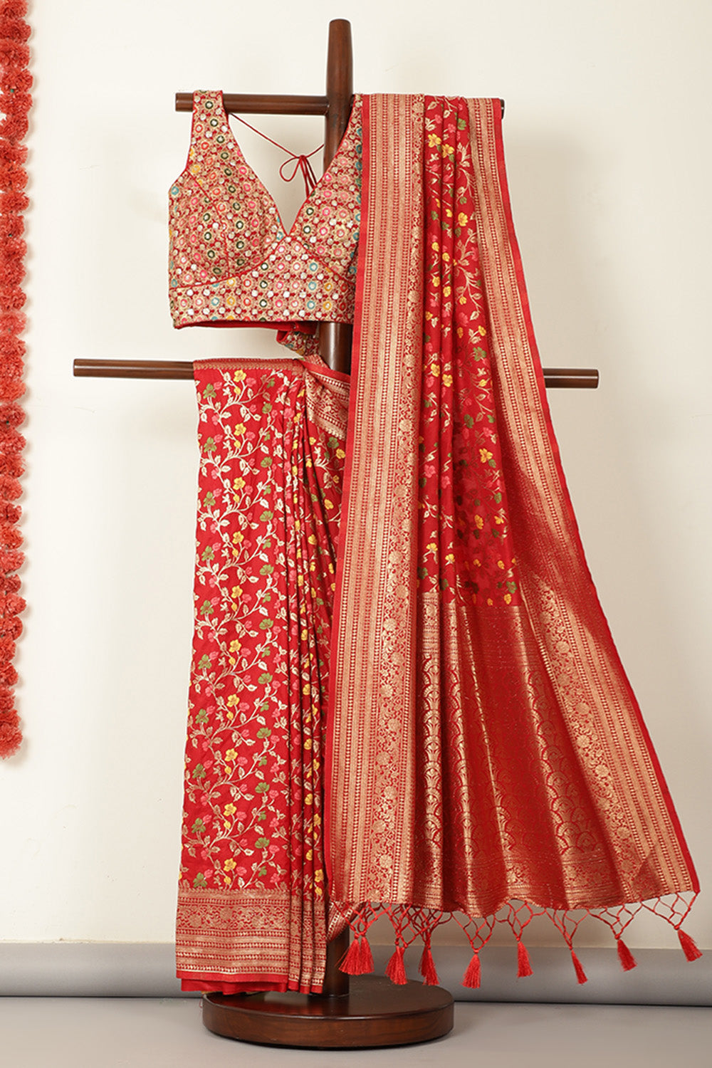 Red Silk Zari & Resham Woven Saree