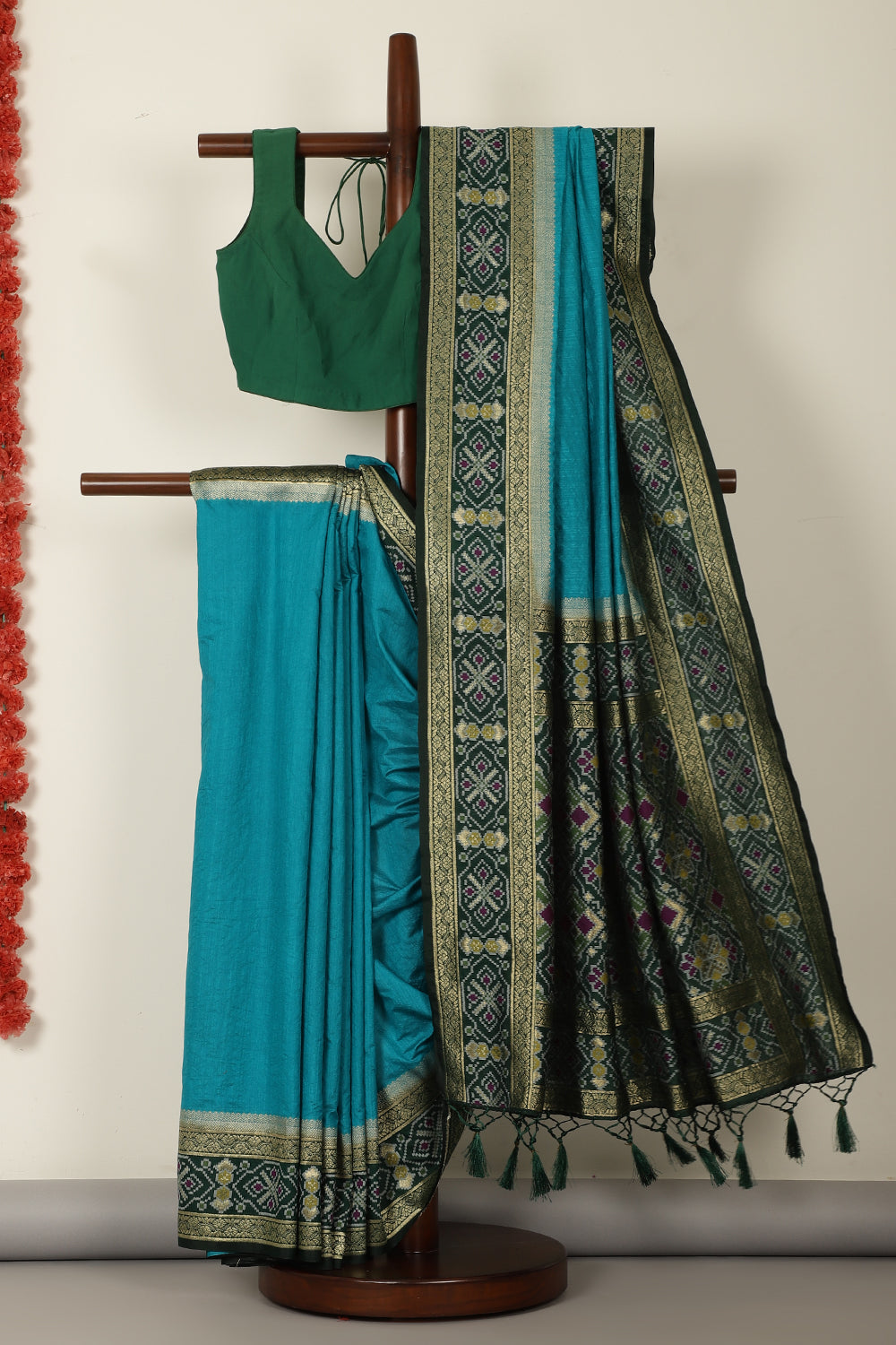 Turquoise  & Green Dual Toned Tussar Silk Patola Woven Saree