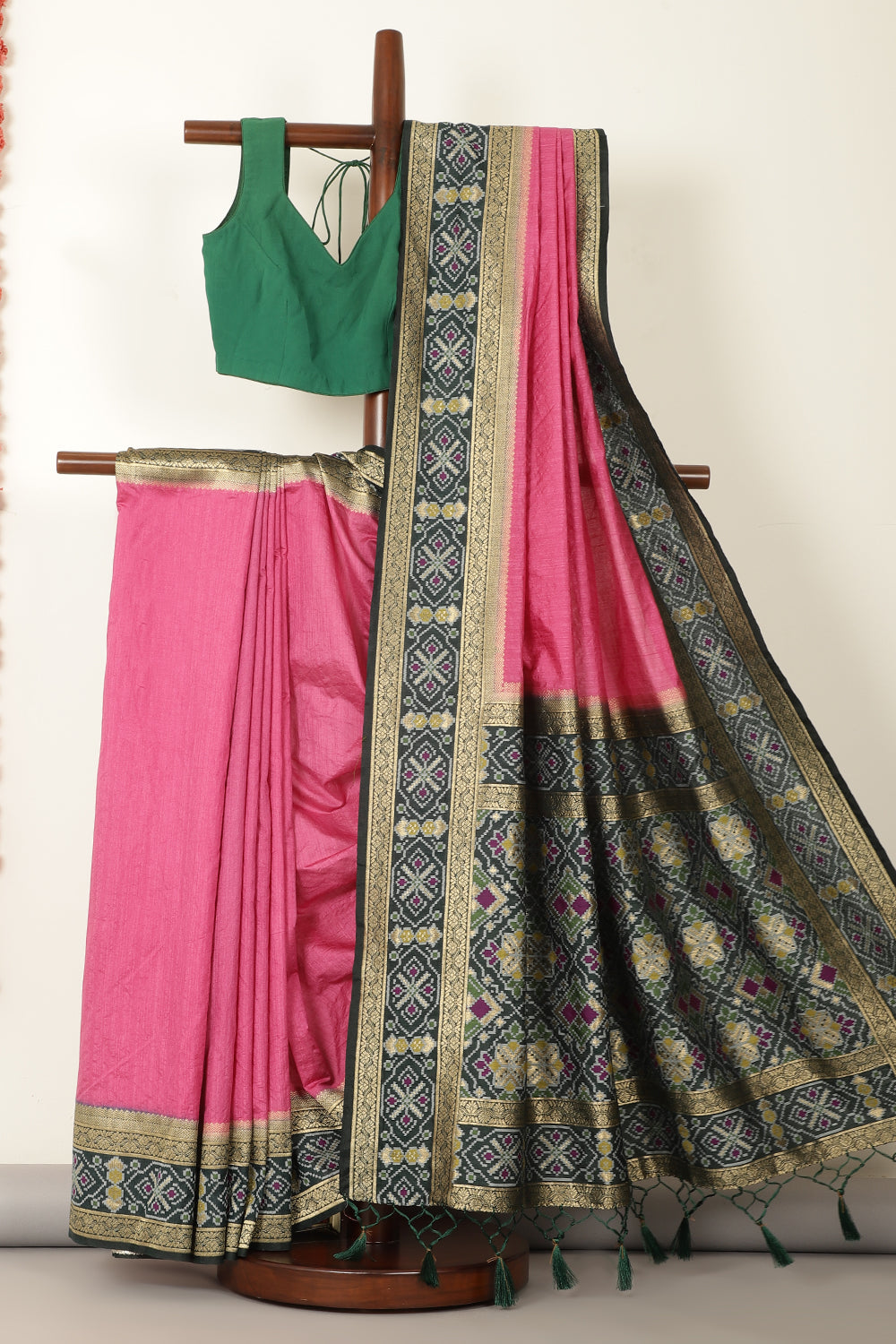 Dark Pink & Green Dual Toned Tussar Silk Patola Woven Saree