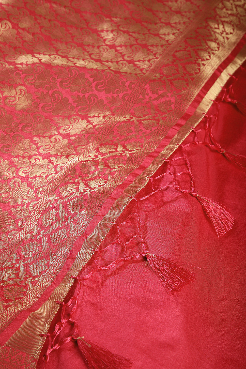 Carmine Pink Colour Silk Woven Saree