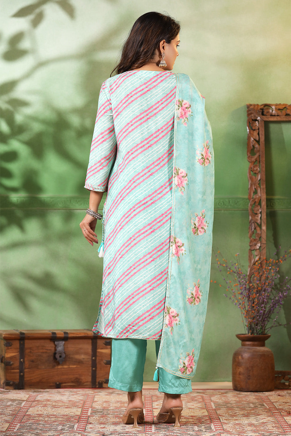 Mint Green Color Leheria Printed Muslin Suit