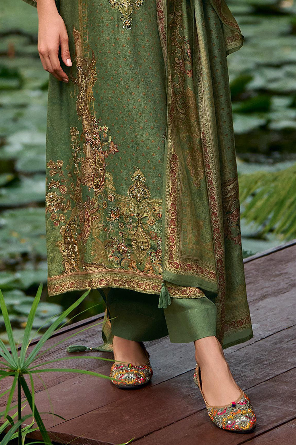 Green Printed Spun Unstitched Suit Fabric