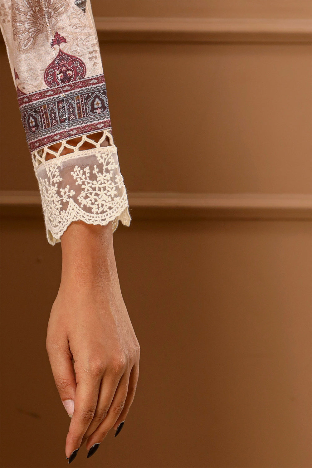 Cream Color Muslin Printed Suit