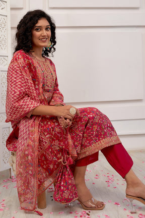 Fuchsia Pink Color Muslin Printed Suit
