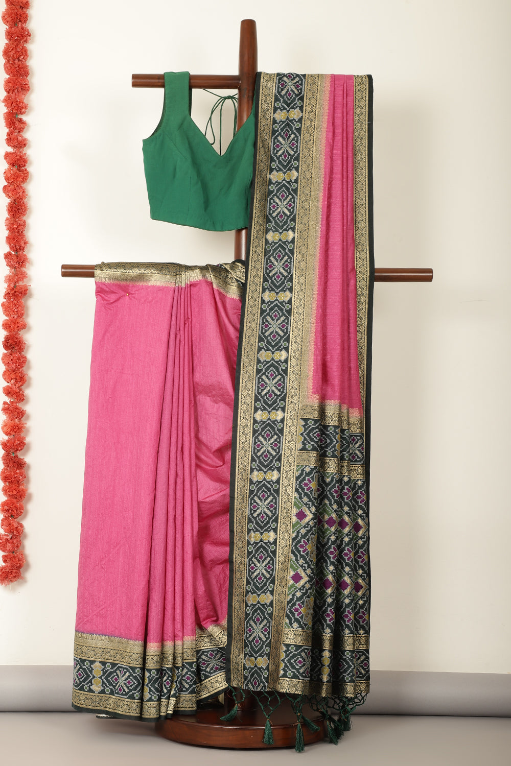 Dark Pink & Green Dual Toned Tussar Silk Patola Woven Saree