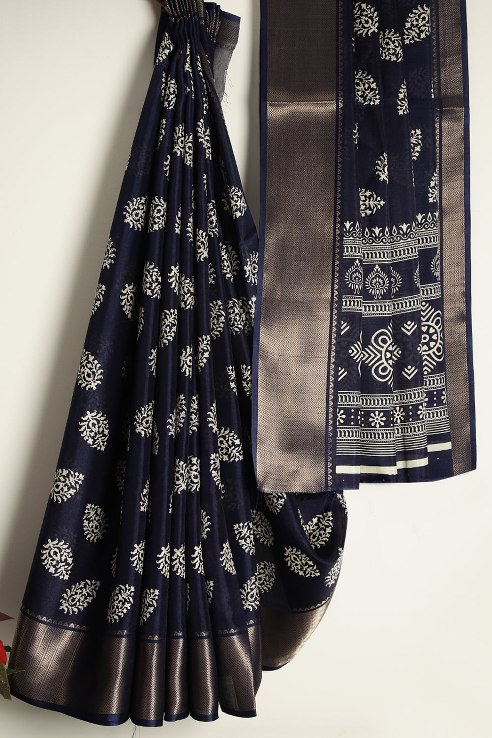 Navy Color Block Printed Cotton Silk Saree