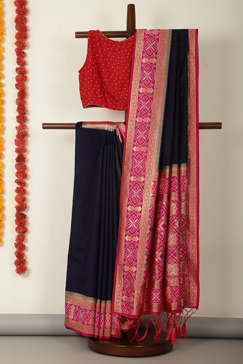 Navy & Magenta Dual Toned Tussar Silk Patola Woven Saree