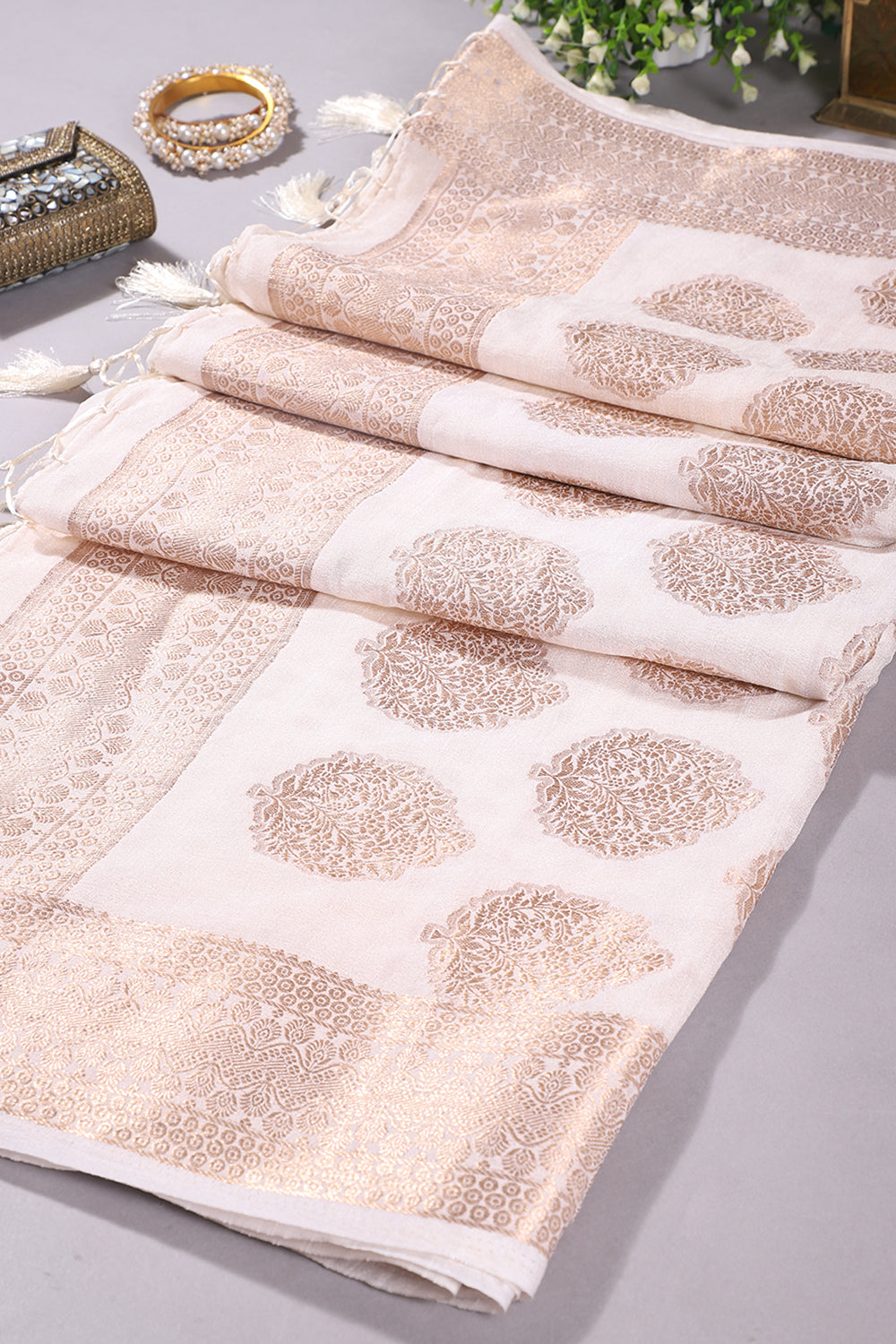 White Colour Cotton Silk Zari Woven Saree