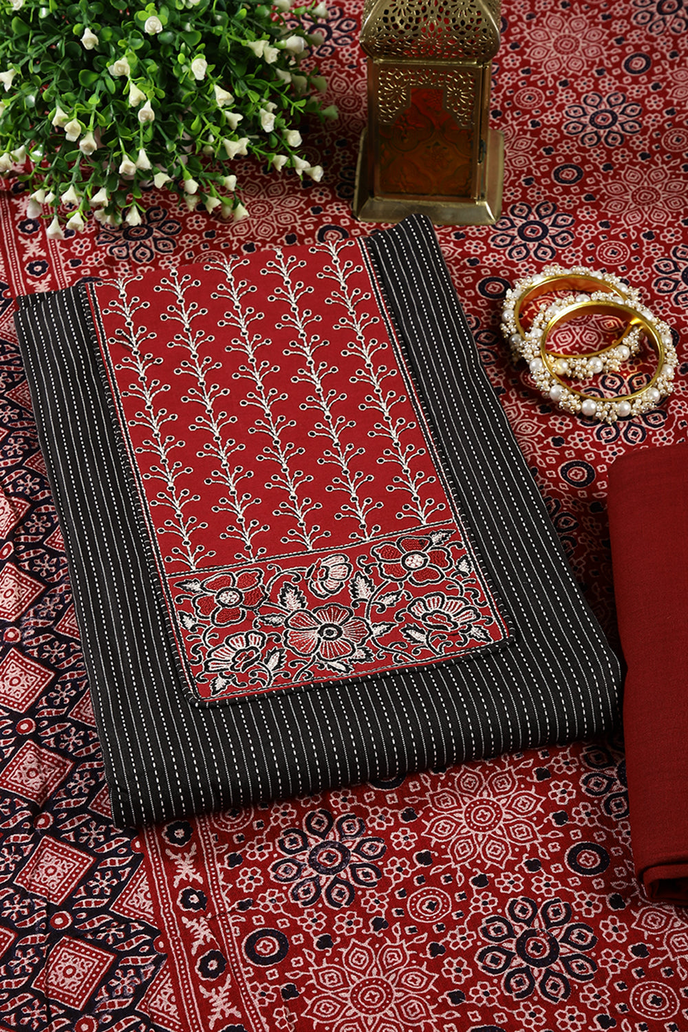 Black & Rust Color Twill Cotton Printed Unstitched Suit Material