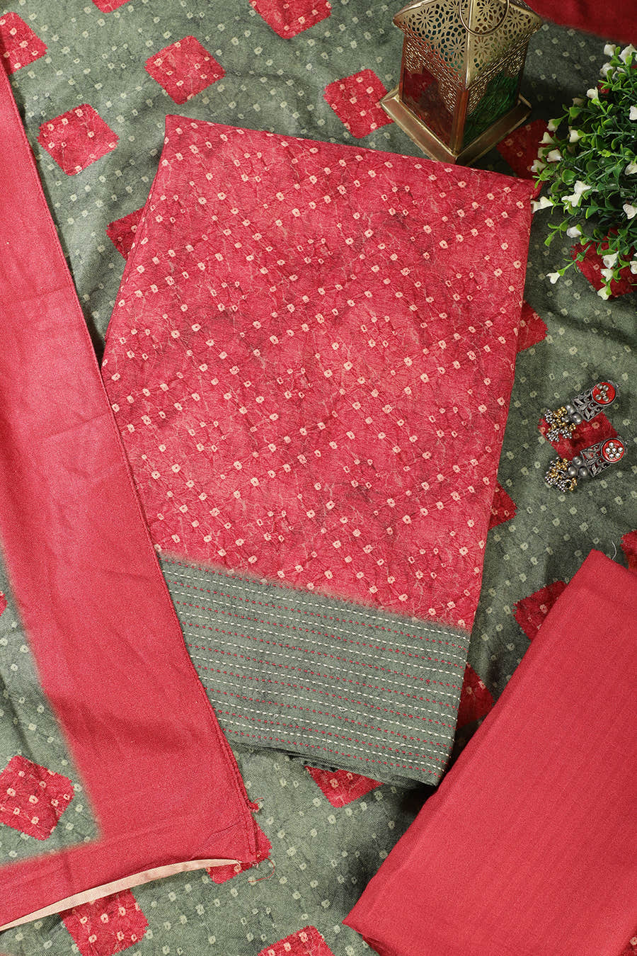 Red Spun Bandhani Printed Unstitched Suit Fabric