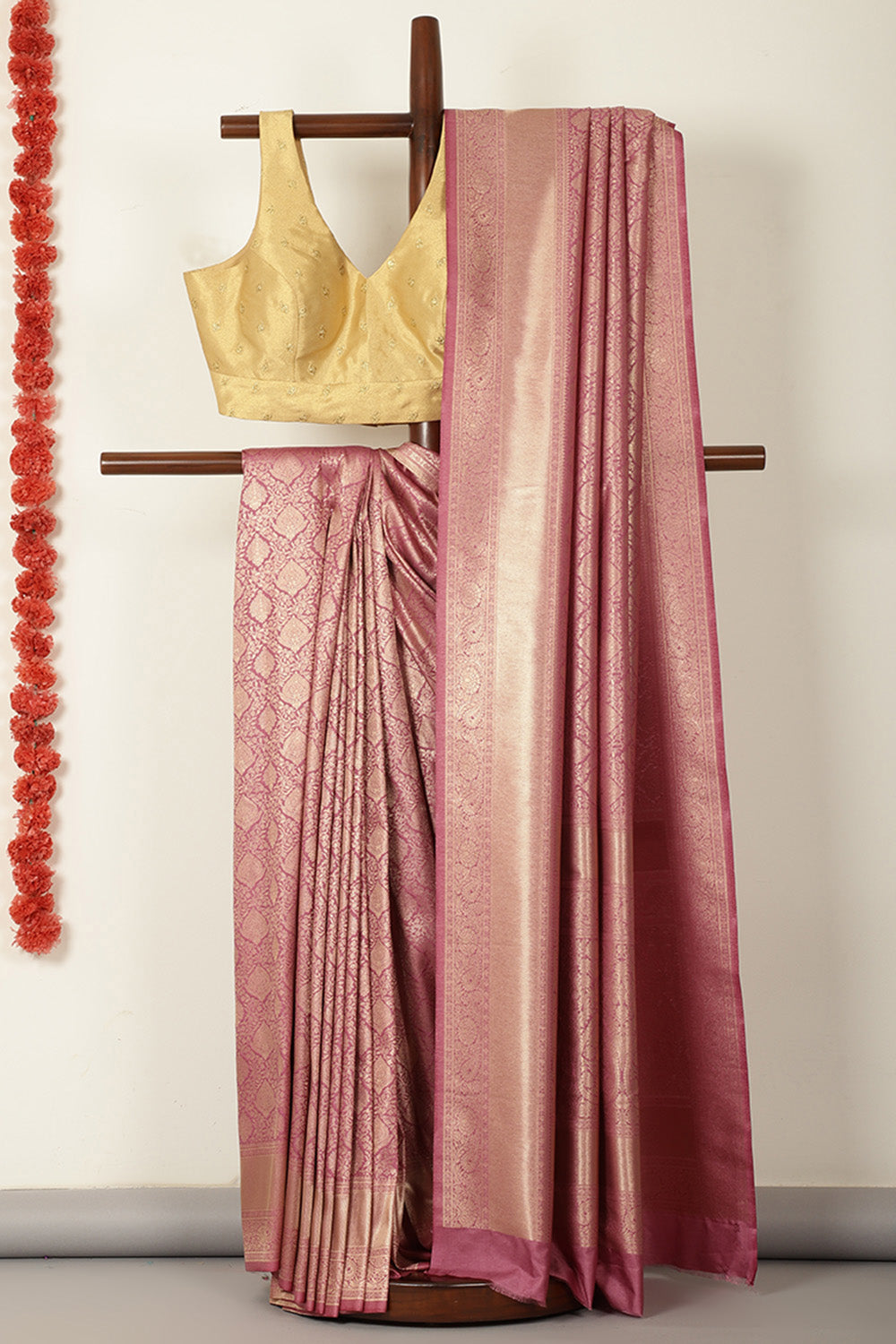 Mauve Soft Silk Zari Woven Saree