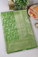 Green Floral Zaal Woven Silk Banarasi Saree