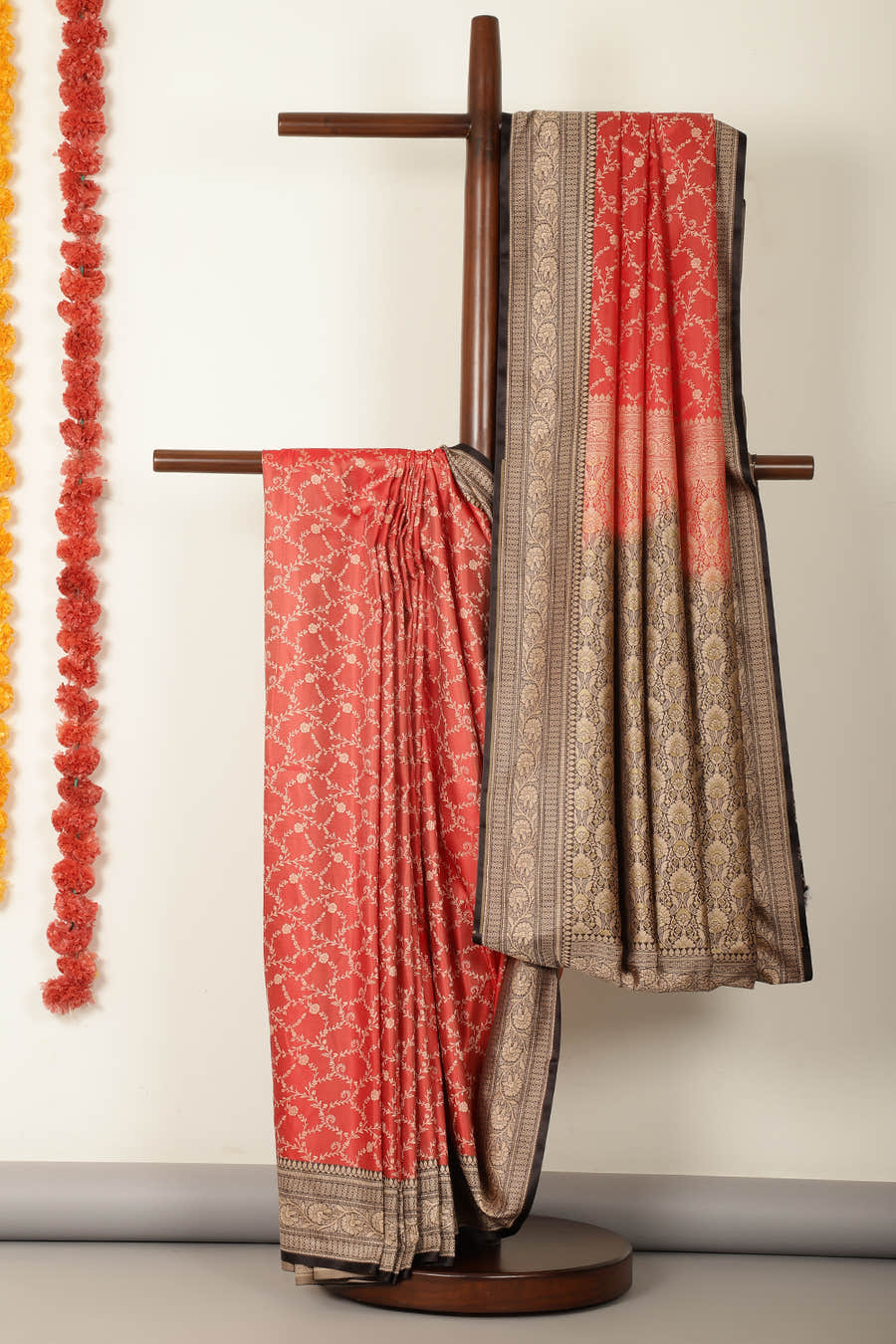 Red & Black Dual Toned Silk Floral Jal Woven Saree