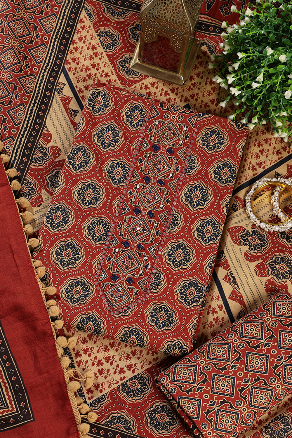 Maroon Cambric Cotton Printed And Mirror Wrok Unstitched Suit Material