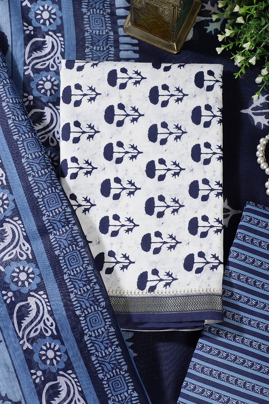 Navy And White Cotton  Zari Border & Floral Block Print Unstitched Suit Material