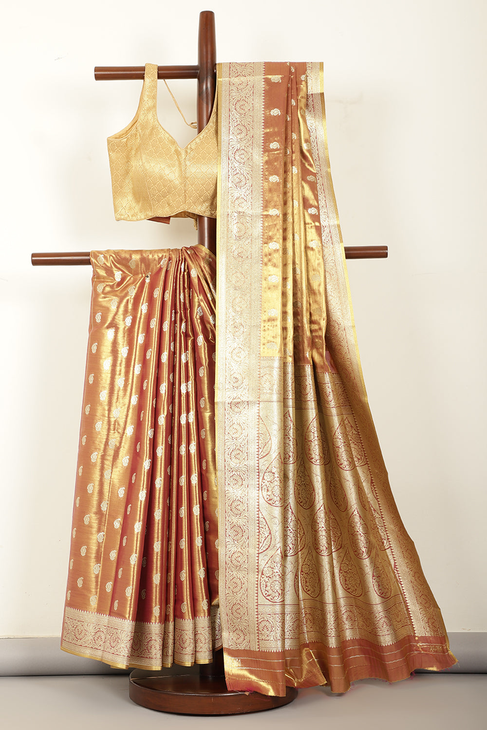 Maroon & Gold Dual Toned Silk Woven Saree