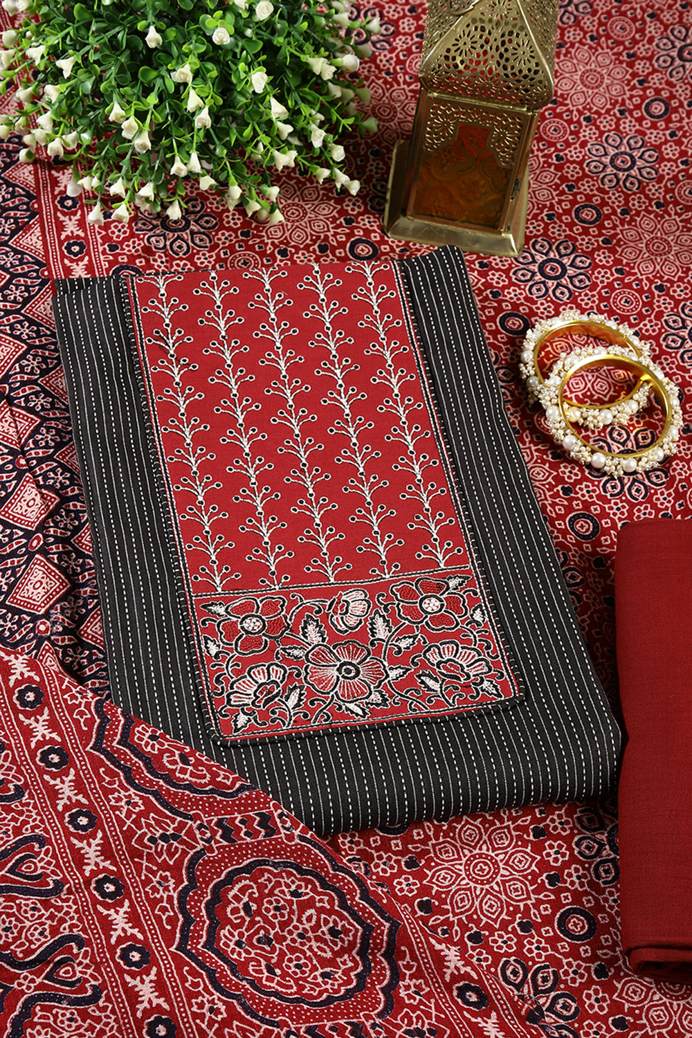 Black & Rust Color Twill Cotton Printed Unstitched Suit Material