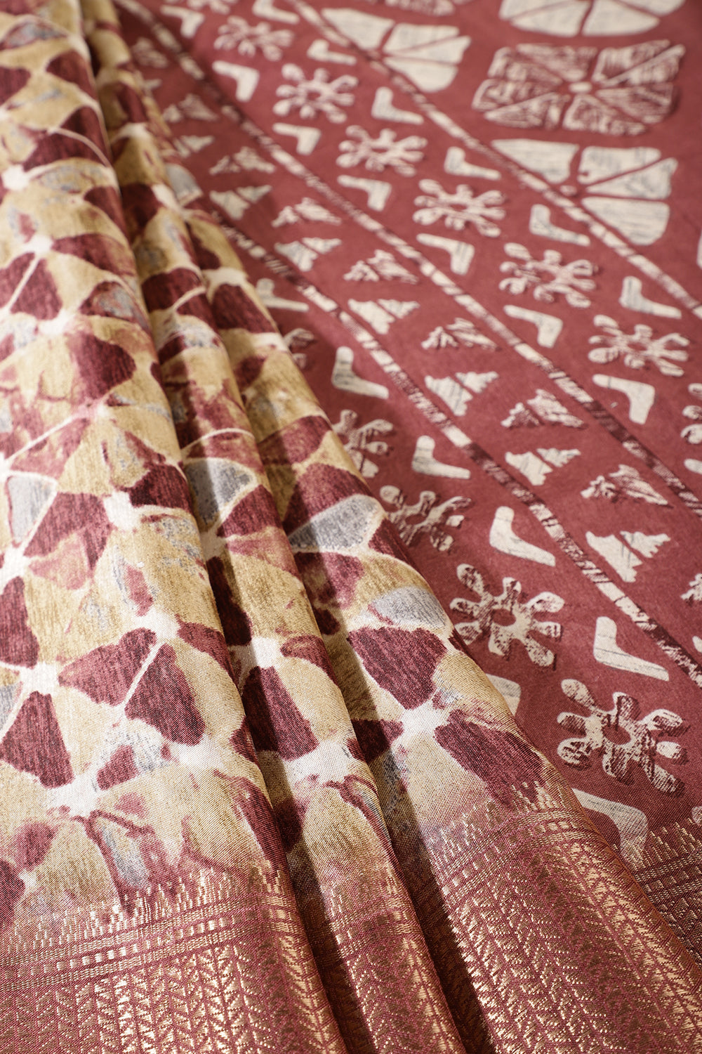 Light Maroon Color Abstract Printed Cotton Silk Saree