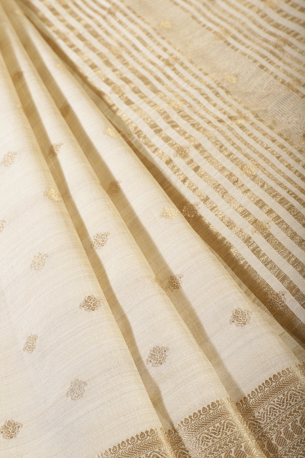 Cream Cotton Silk Zari Woven Saree