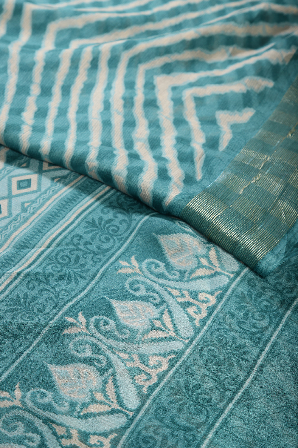 Firozi Color Chiffon Leheriya Printed Saree