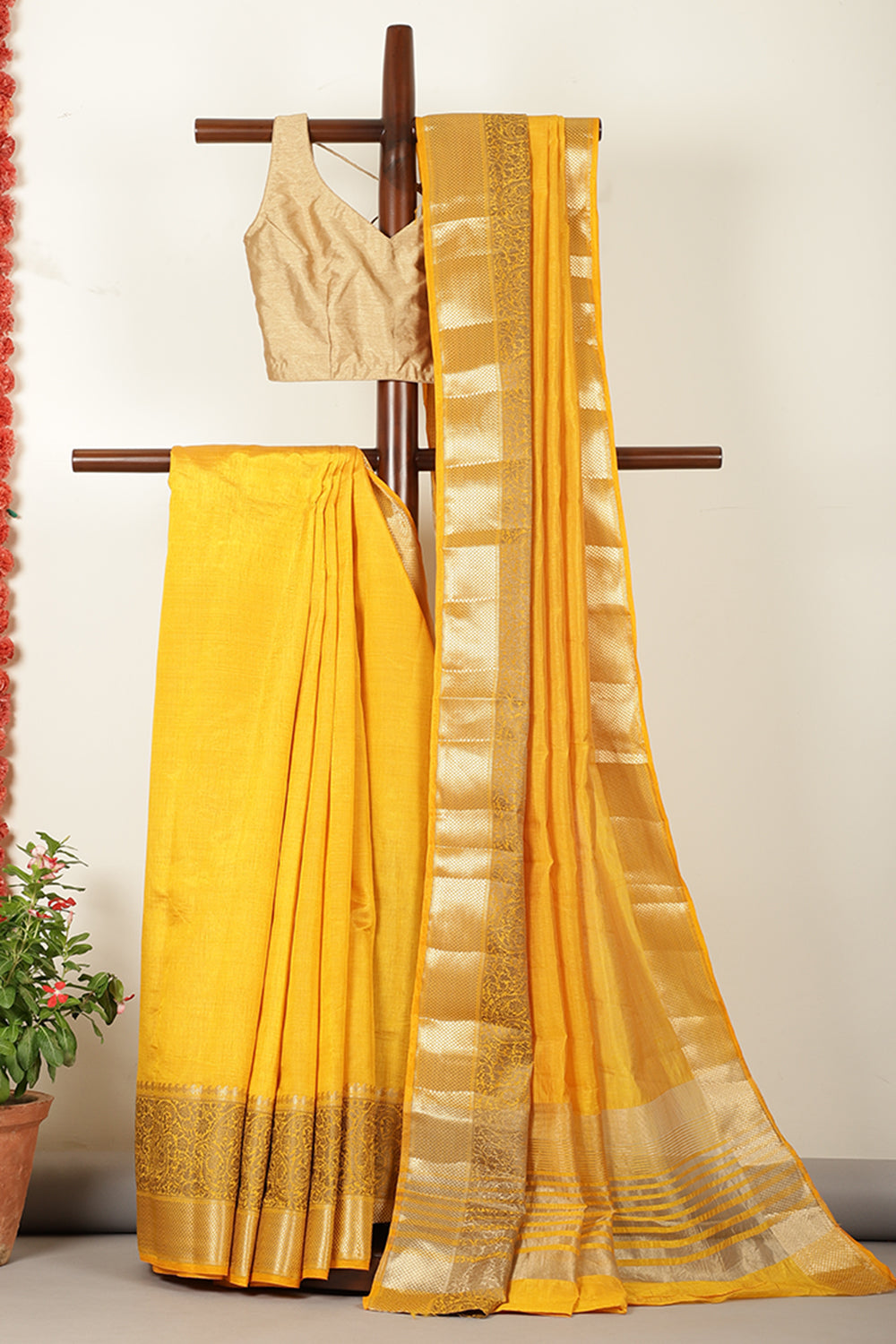 Yellow Woven Cotton Silk Saree
