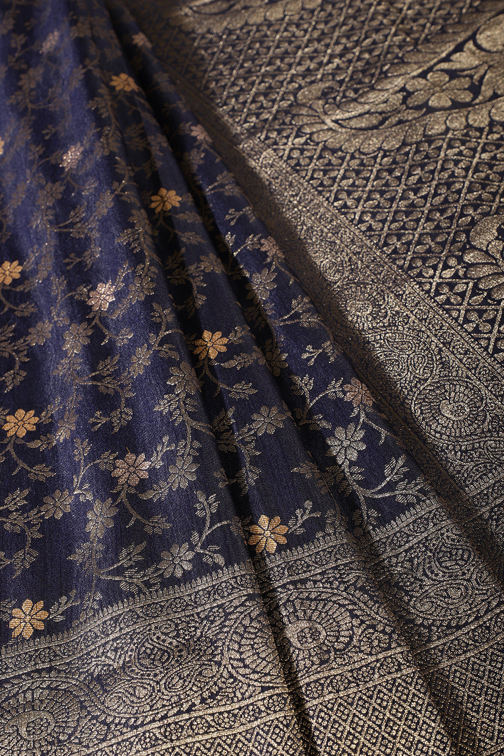 Navy Floral Zaal Woven Silk Banarasi Saree
