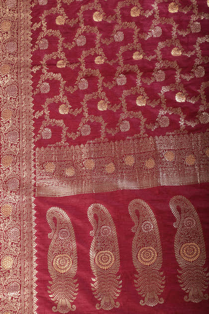 Dark Scarlet Silk Floral Zaal Woven Banarasi Saree