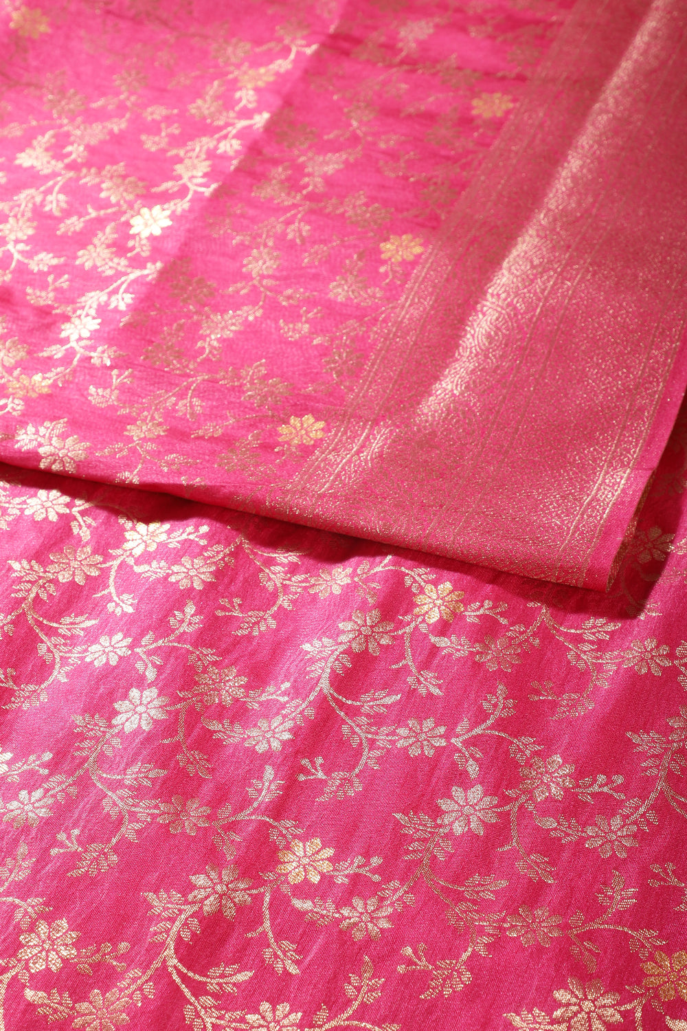 Rani Floral Zaal Woven Silk Banarasi Saree