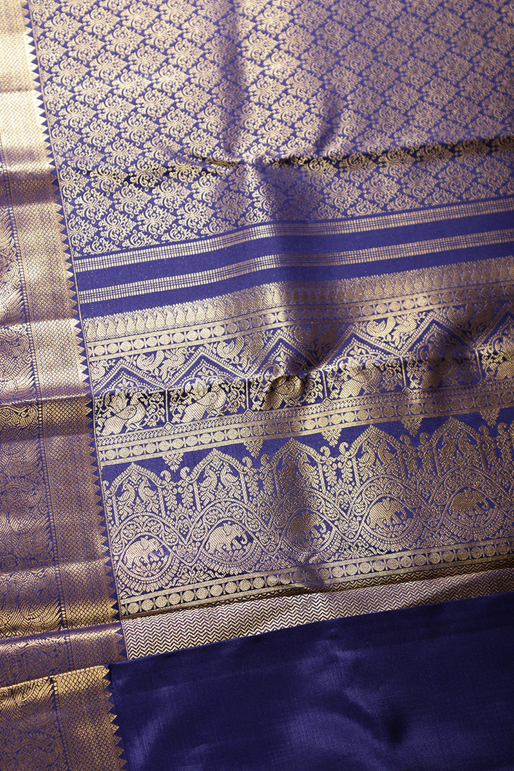 Navy Color Kanjivaram Pure Silk Handloom Gold Zari Saree with Paisley Motifs