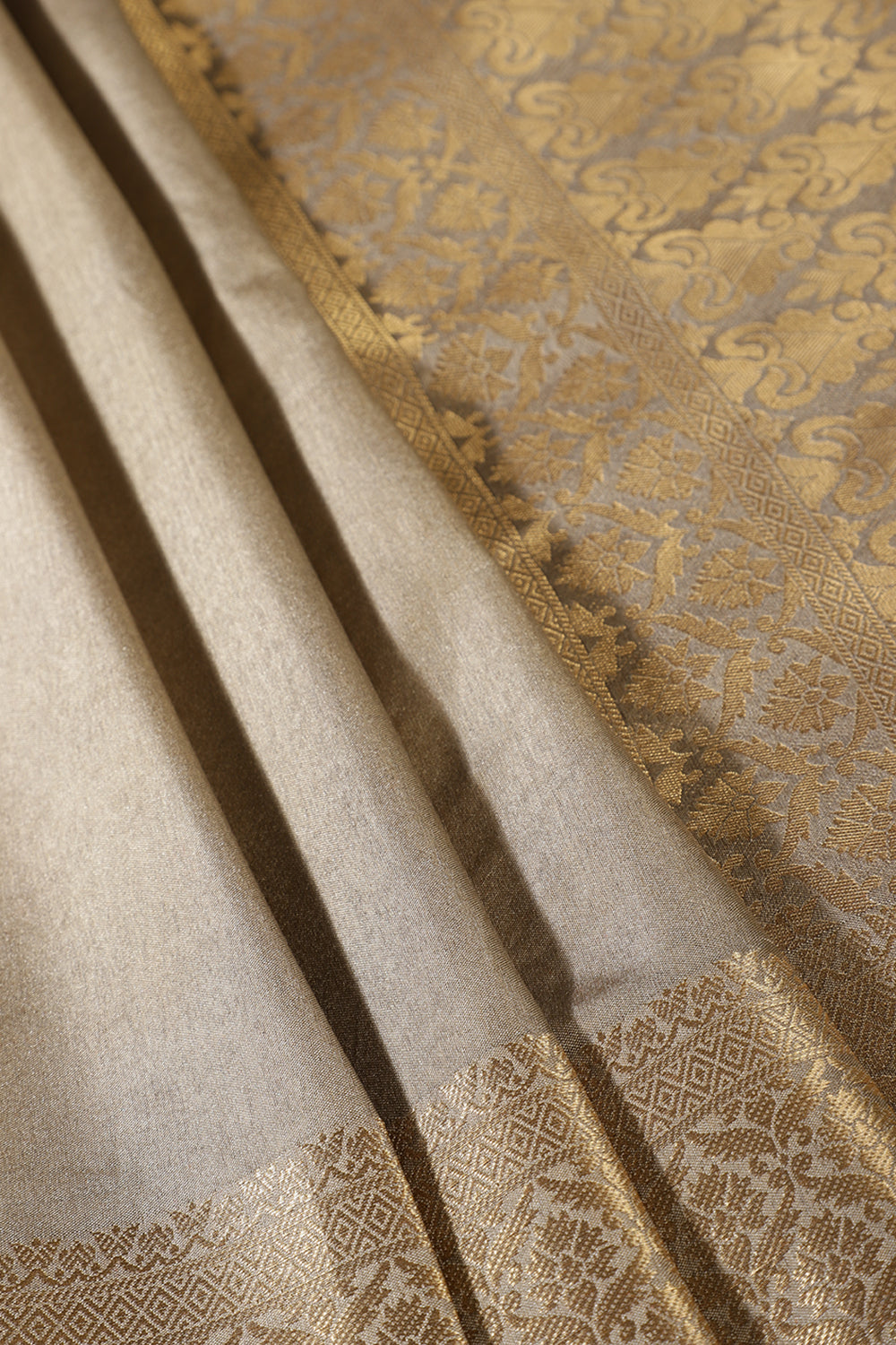 Beige Colour Silk Woven Saree