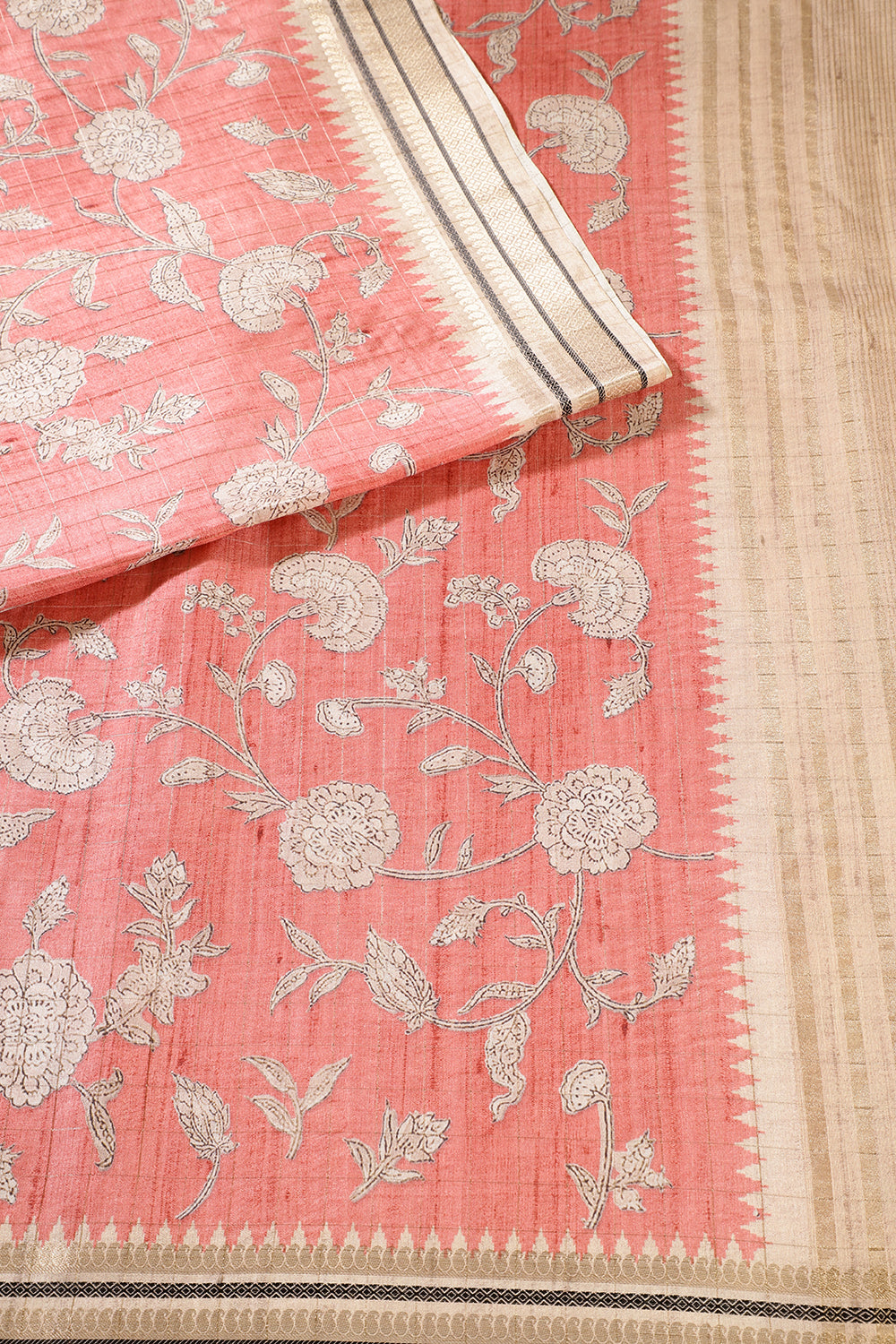 Dusty Pink Cotton Silk Floral Printed Saree