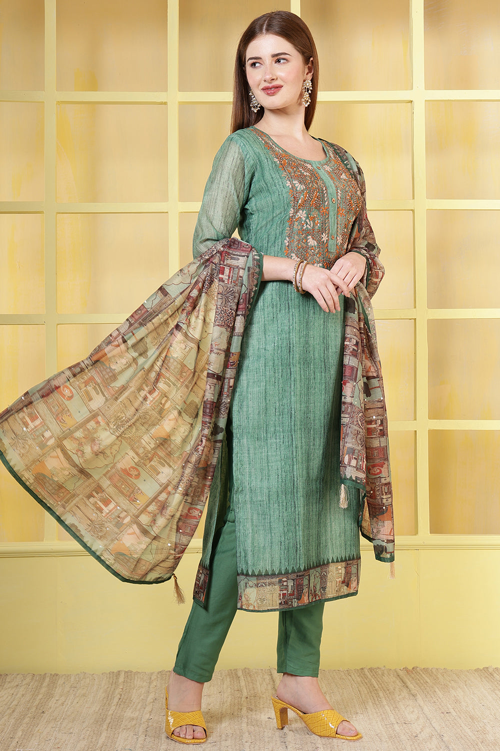 Green Chanderi Neck-Embroidered Straight Suit