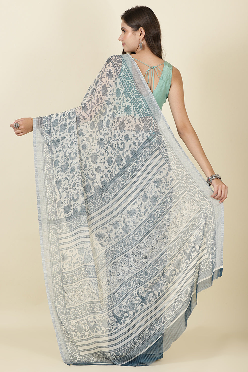 White & Blue Georgette Floral Printed Saree