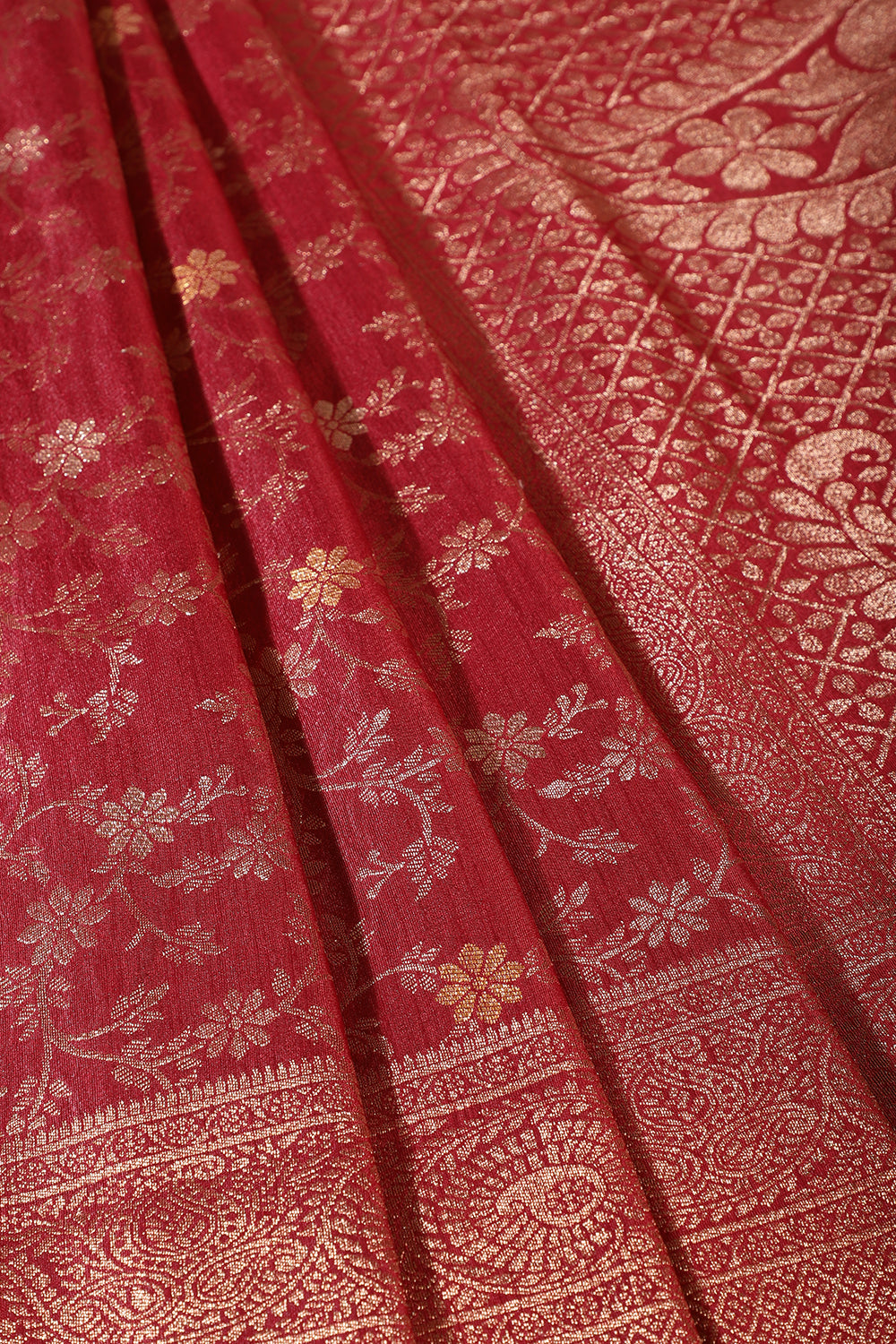 Maroon Floral Zaal Woven Silk Banarasi Saree