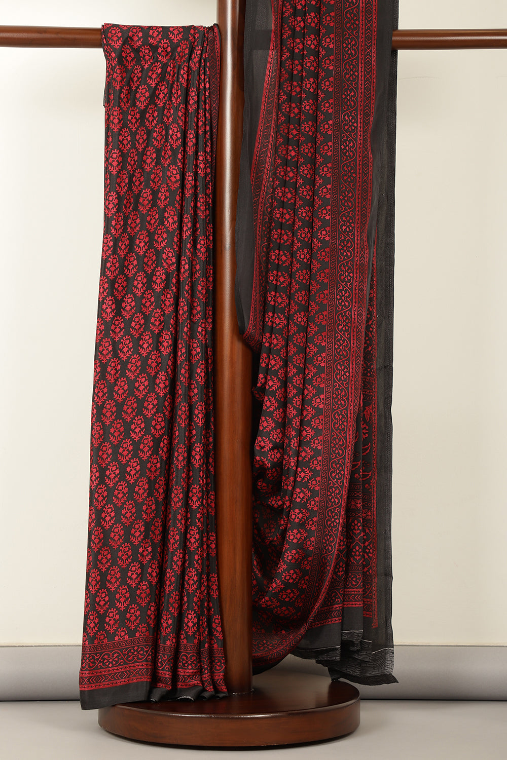 Black Floral Printed Crepe Saree