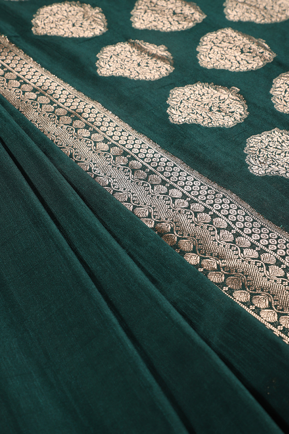 Bottle Green Colour Cotton Silk Zari Woven Saree