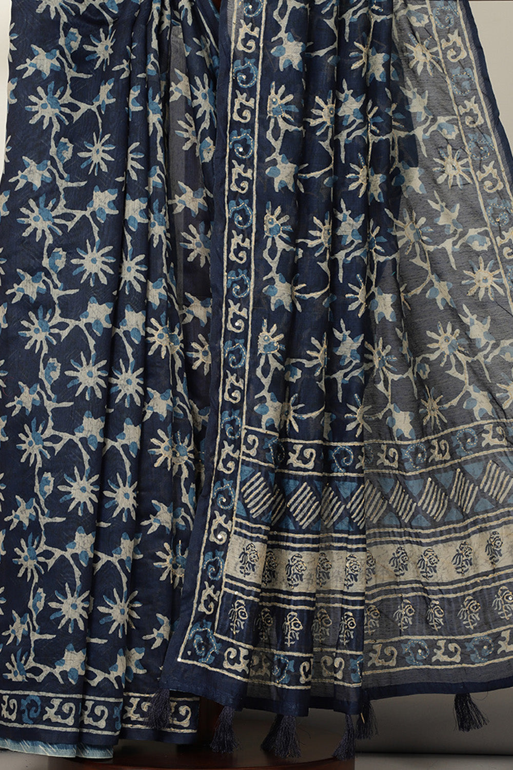 Navy Cotton Abstract Printed Saree