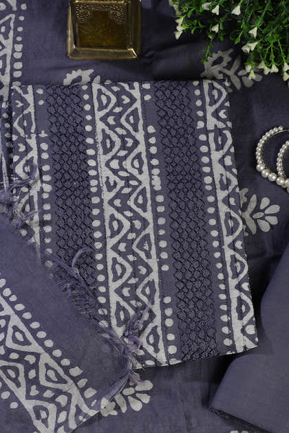 Grey Cotton Printed And Resham Embroidered Unstitched Suit Material