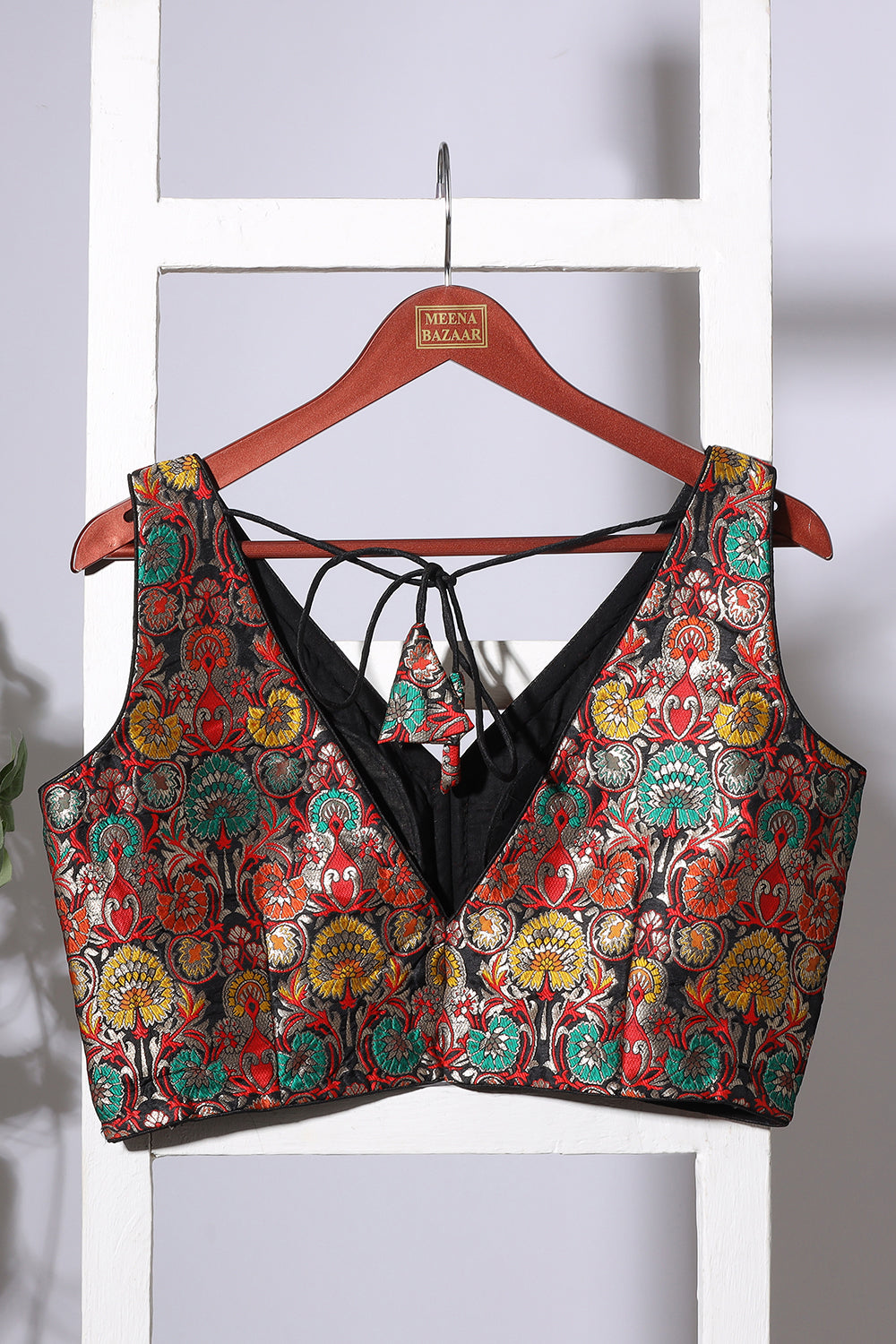 Black Brocade Sik Resham And Zari Woven Readymade Blouse
