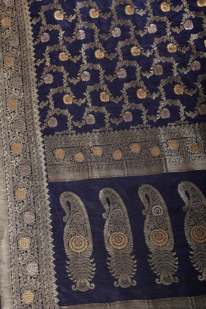 Navy Silk Floral Zaal Woven Banarasi Saree