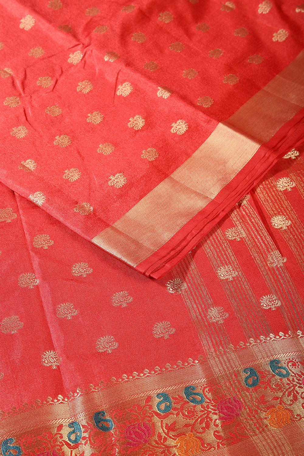 Red Color Silk Zari & Resham  Woven Saree