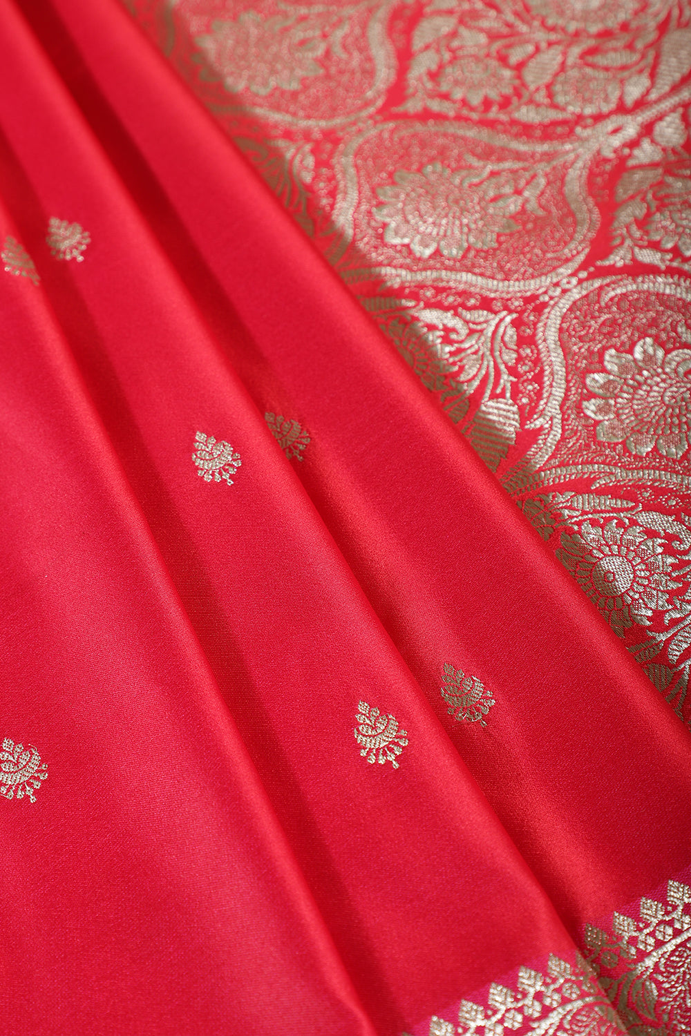 Rani Banarsi Silk Zari Woven Saree