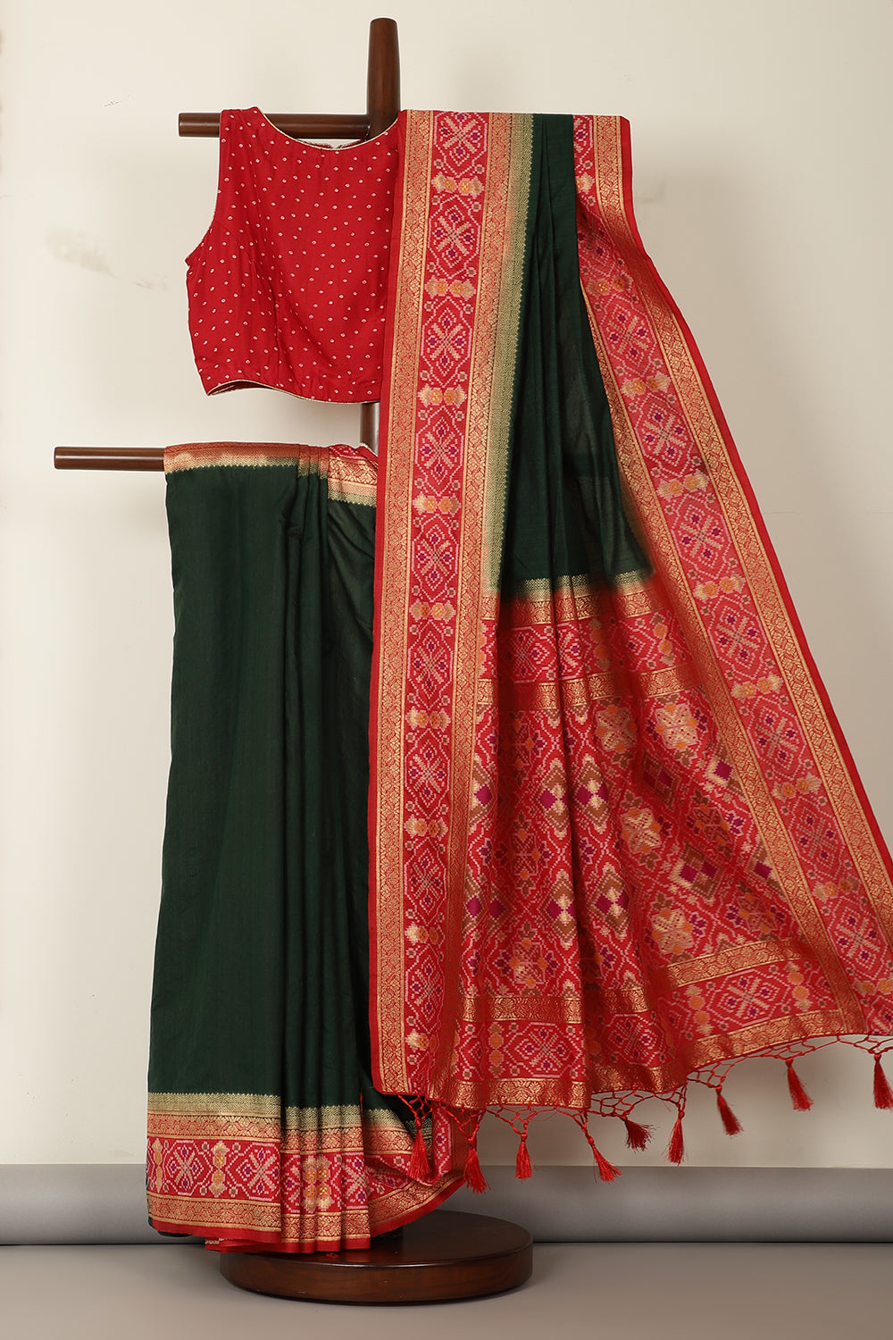 Bottle Green & Red Dual Toned Tussar Silk Patola Woven Saree