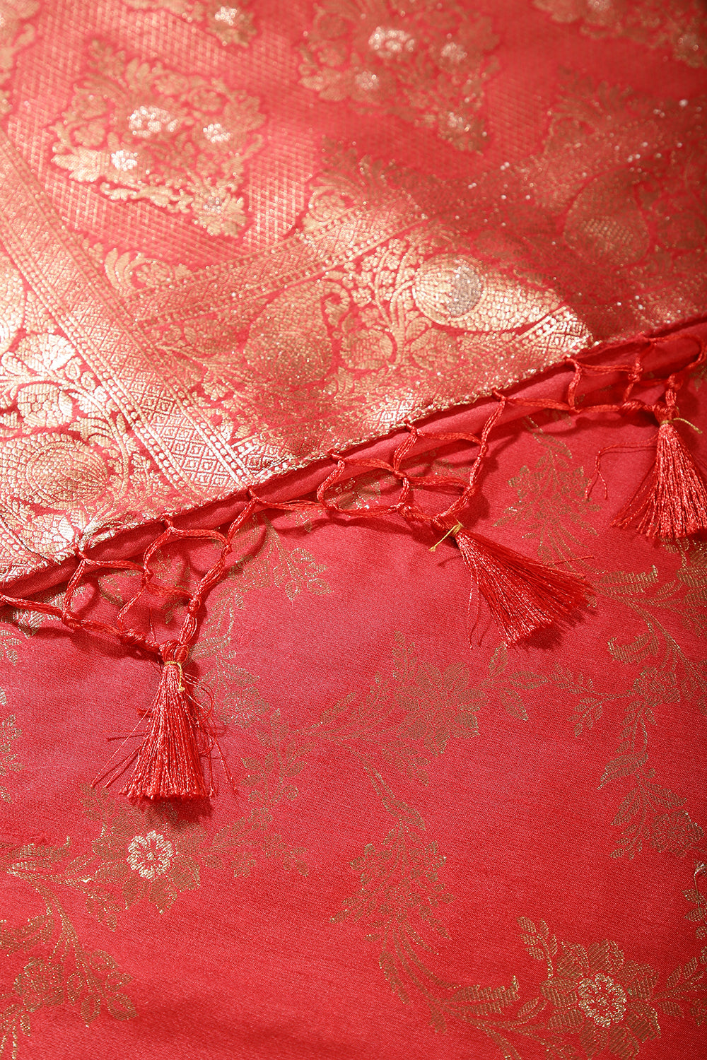 Red Color Zari Woven South Silk Saree