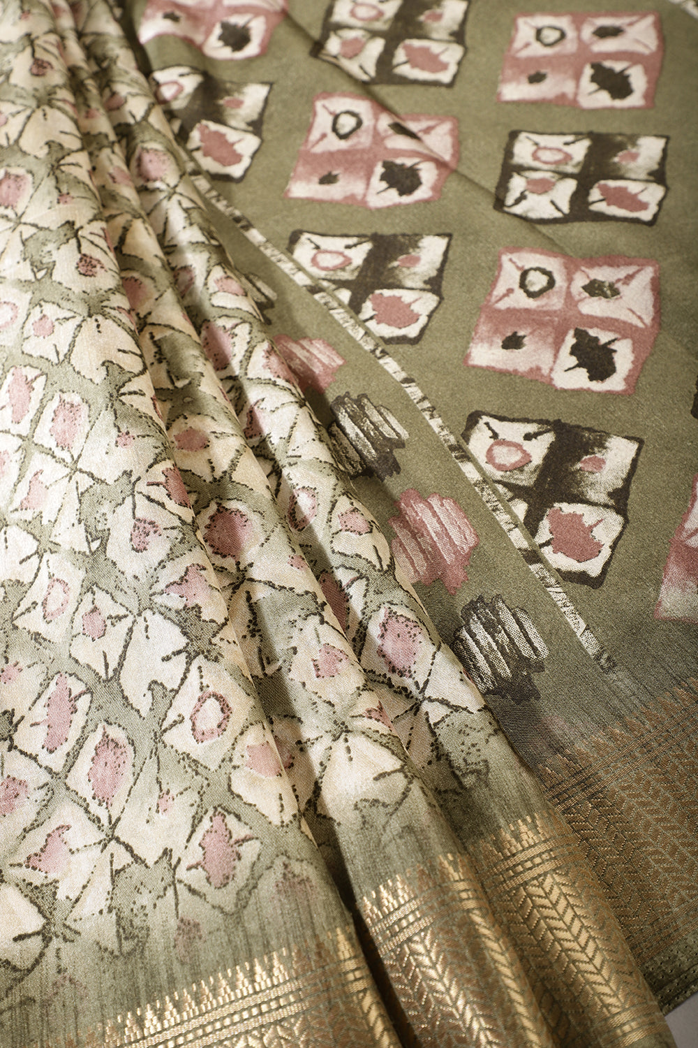 Sage Green Color Cotton Silk Abstract Printed Saree