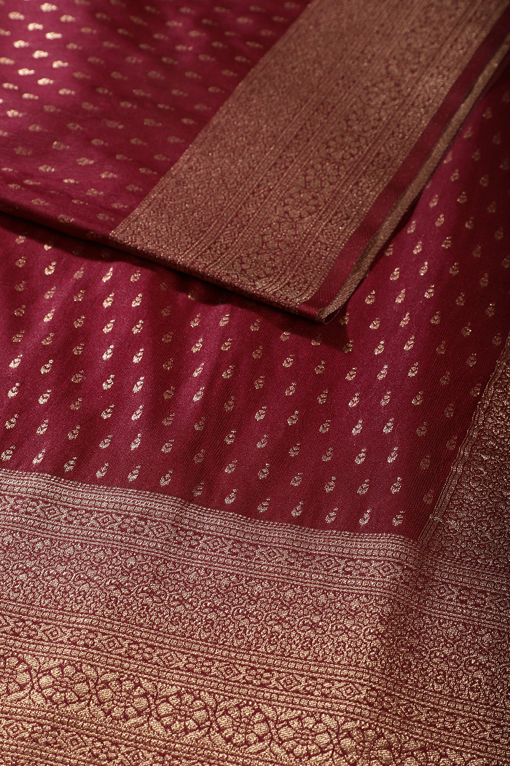 Dark Scarlet Colour Silk Zari Woven Saree