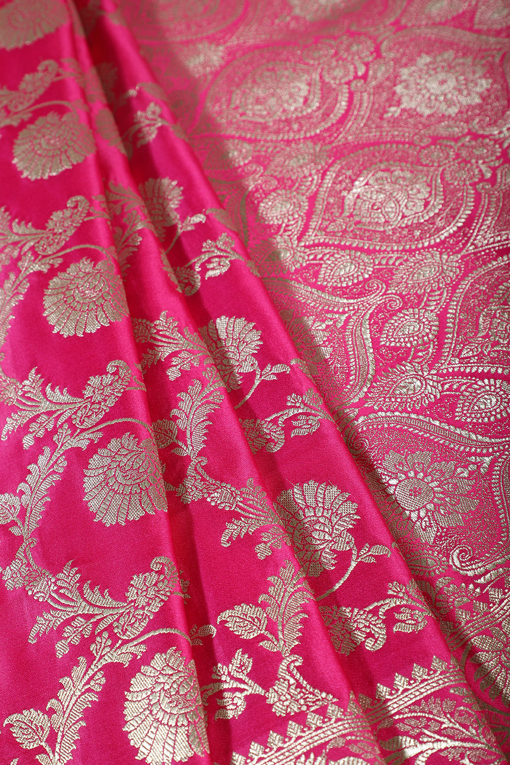Fuchsia Pink Zari Woven Banarasi Silk Saree